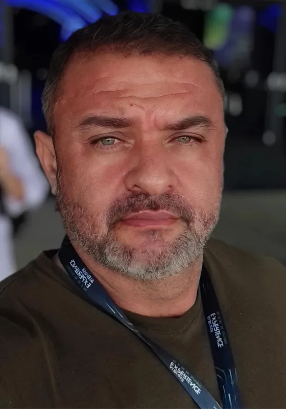 Edson Rocha — fundador R9 Marketing